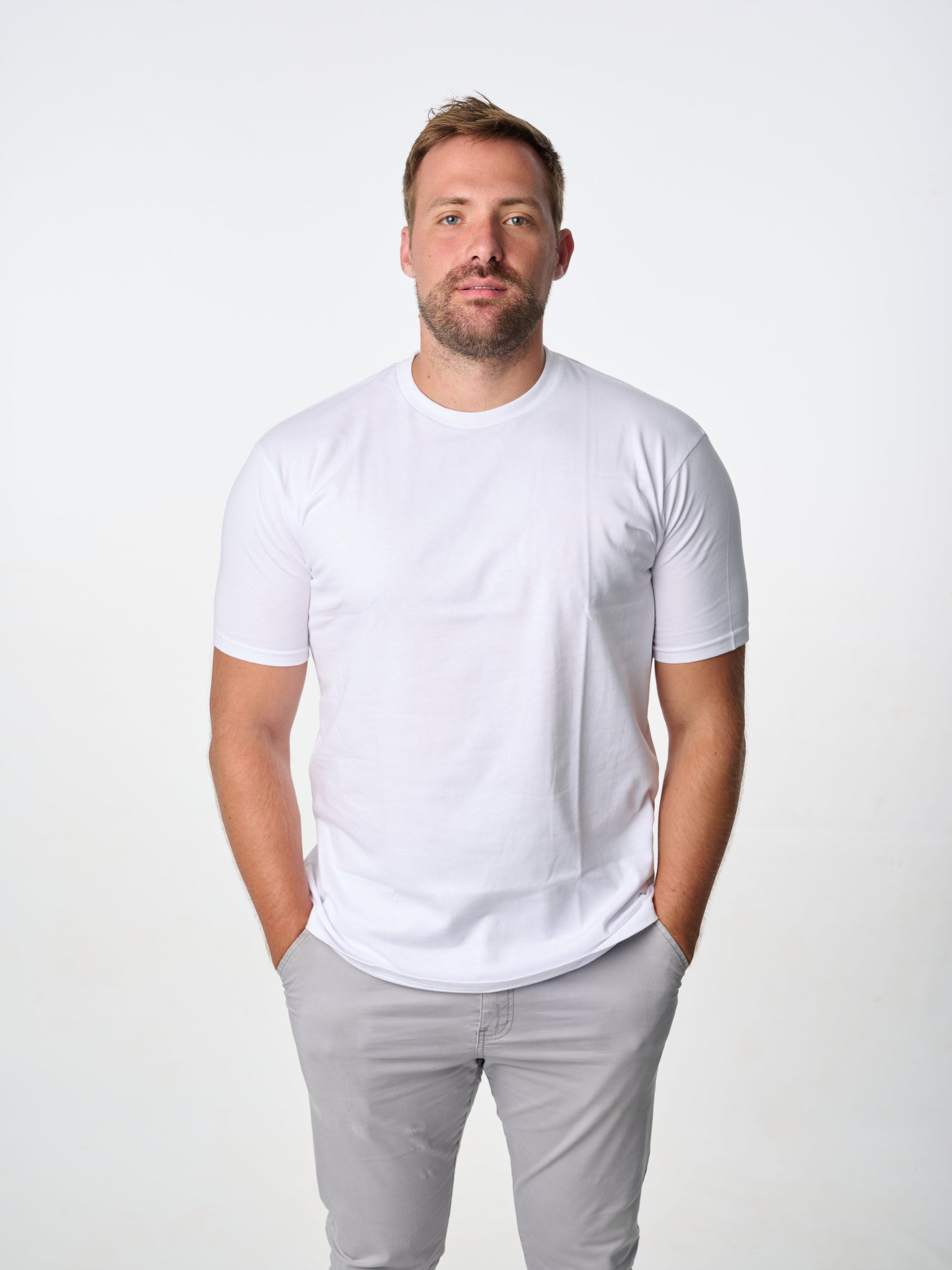 classic cut cotton crew neck t-shirt in white