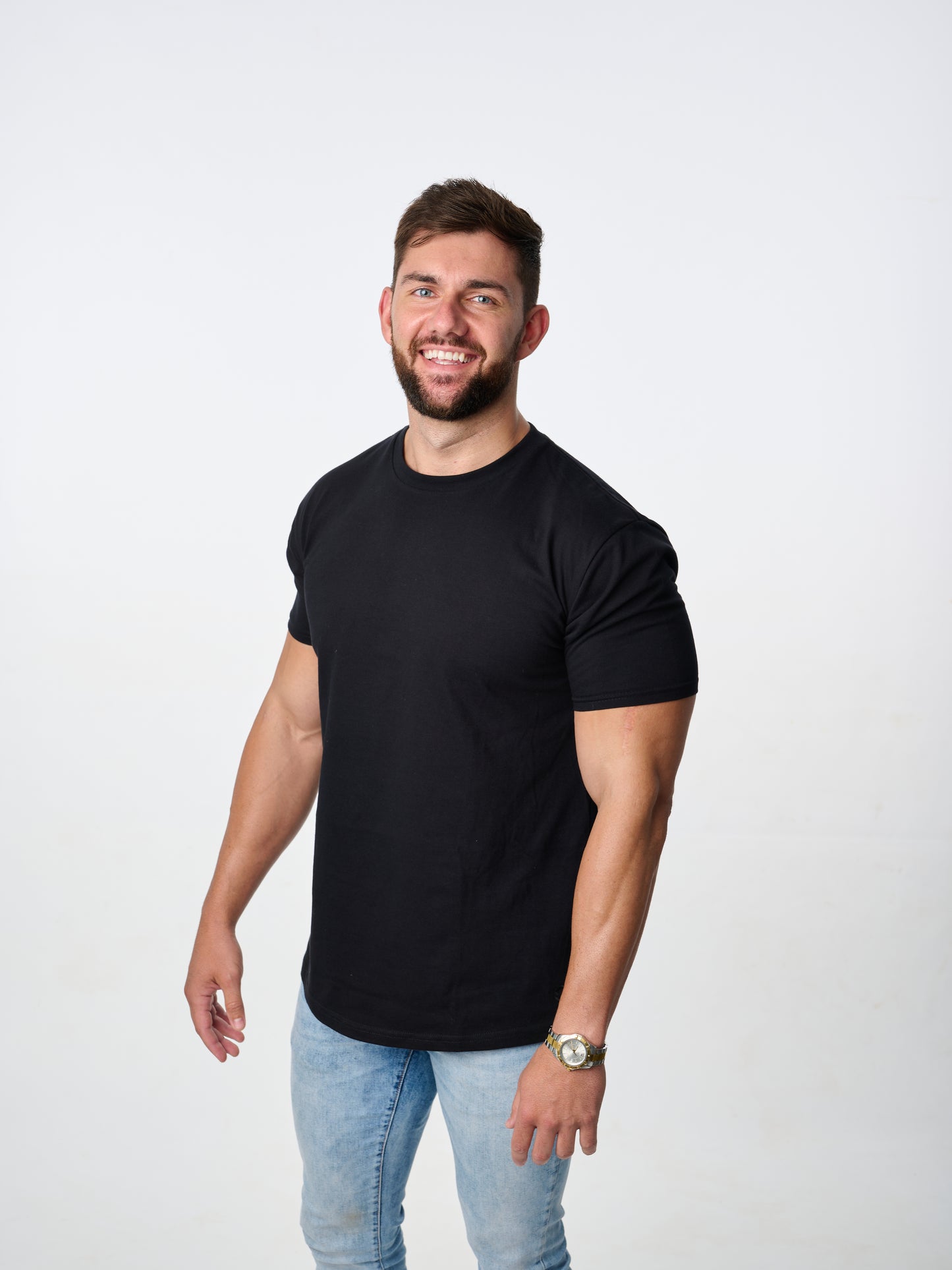 classic cut cotton crew neck t-shirt in black