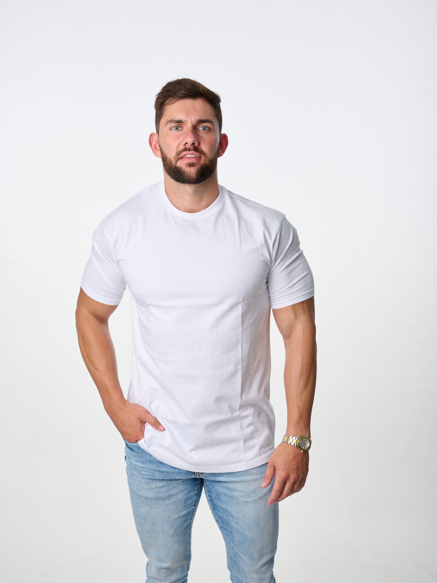 classic cut cotton crew neck t-shirt in white